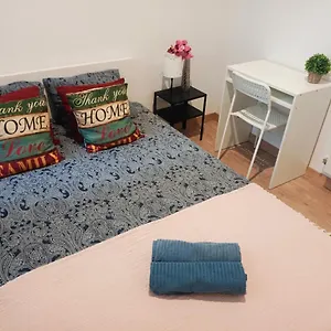  Hostel Private In Born Spain